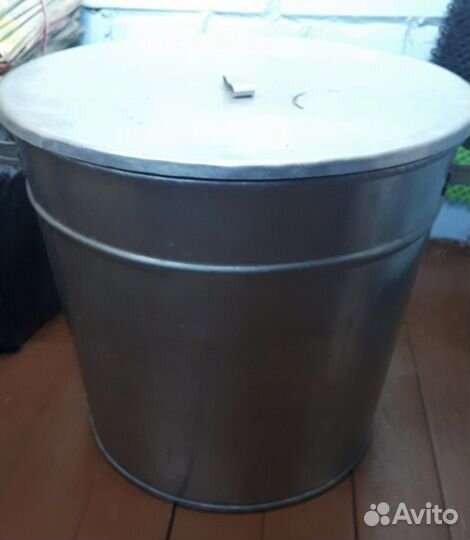 Бак из пищевой нержавеющей стали