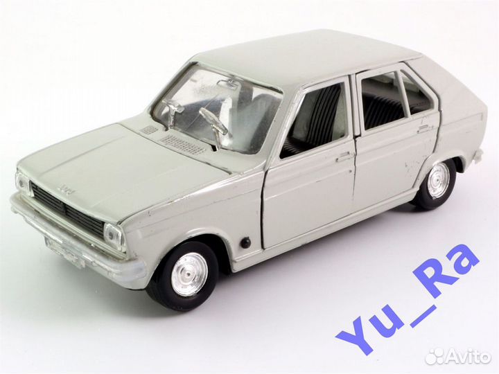 Peugeot 104 Пежо Сихарули без двери 1:24 Yu-Ra