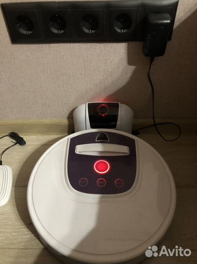 Робот пылесос