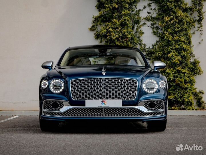 Bentley Flying Spur 4.0 AMT, 2024, 50 км