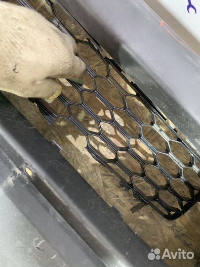 Бампер Suzuki Jimny 2018- 7171178R105PK, передний