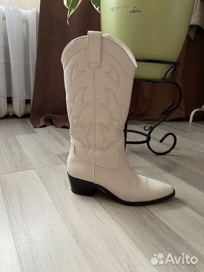 Сапоги 40 р, Stradivarius