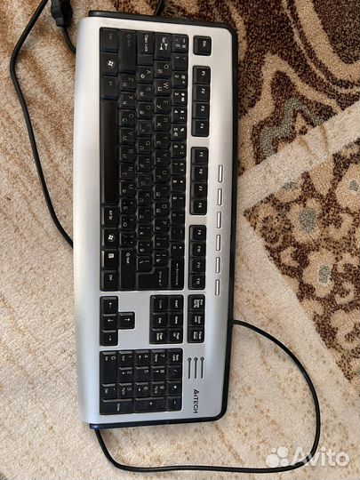 Монитор LG flatron L1720B