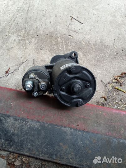 Запчасть стартер на Нисан note E11