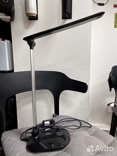 Светильник настольный