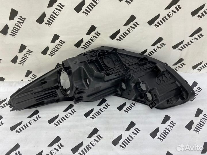 Правый корпус фары KIA Sportage 4 2016-н.в