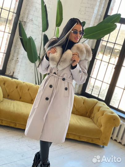 Парка с натуральным мехом в наличии