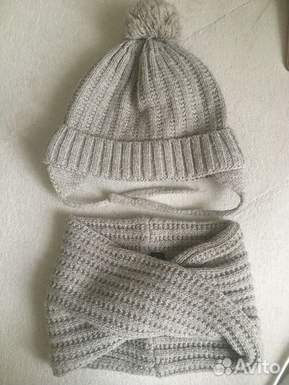 Комплект шапка и снуд