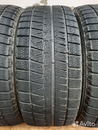 Bridgestone Blizzak Revo GZ 205/55 R16