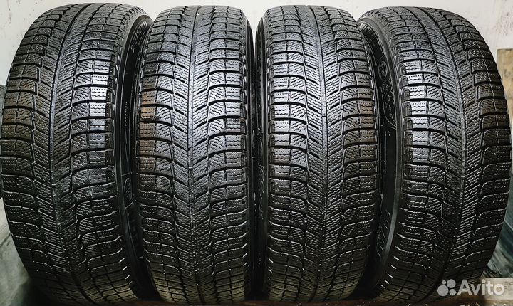 Michelin X-Ice XI3 215/65 R17