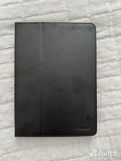 Чехол на iPad