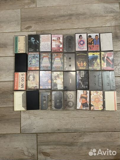 Аудиокассеты с записью бу