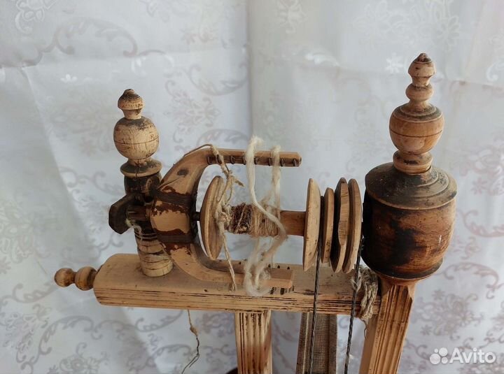 Прялка деревянная старинная
