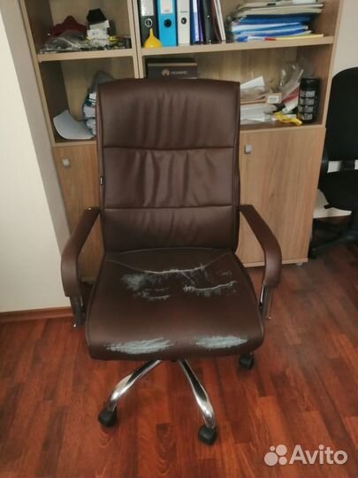 Кресло руководителя б/у