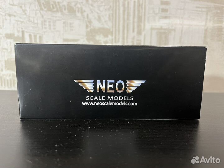 Модель Cadillac. High Top Ambulance. NEO 1/43