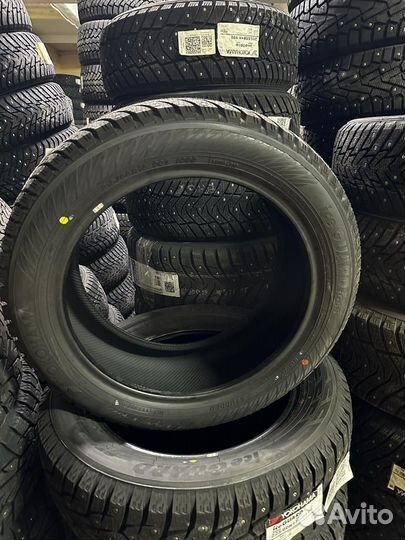 Yokohama Ice Guard IG65 215/55 R18 99T