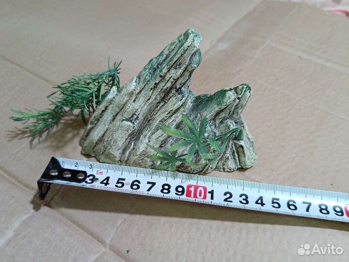 Камушек для аквариума бу