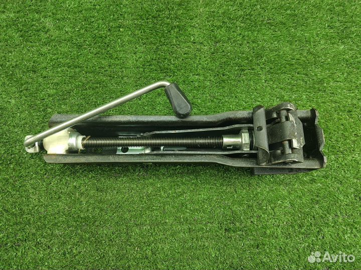 Домкрат 3C0011031B VAG Volkswagen Passat b7 Passat