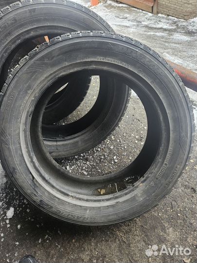 Dunlop Graspic DS3 225/55 R18 98Q