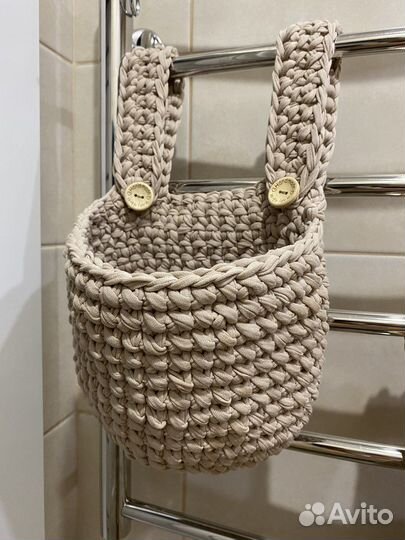 Подвесная корзина для хранения коричневая