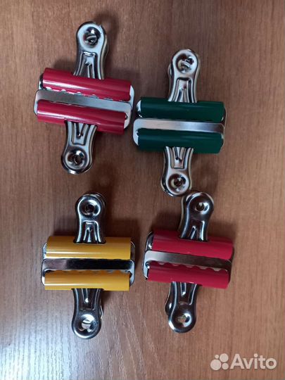 Зажимы для бумаг