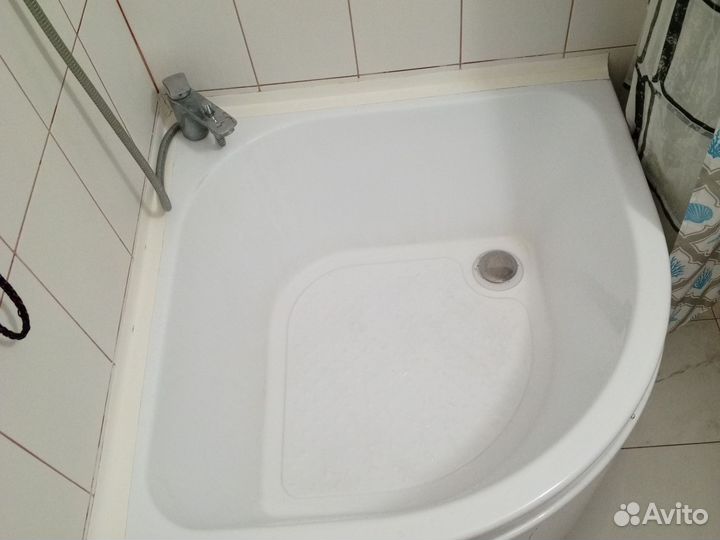 Душевой поддон 90х90 глубокий