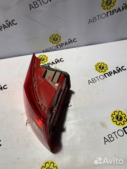 Фонарь заднего хода задний левый Volkswagen Jetta