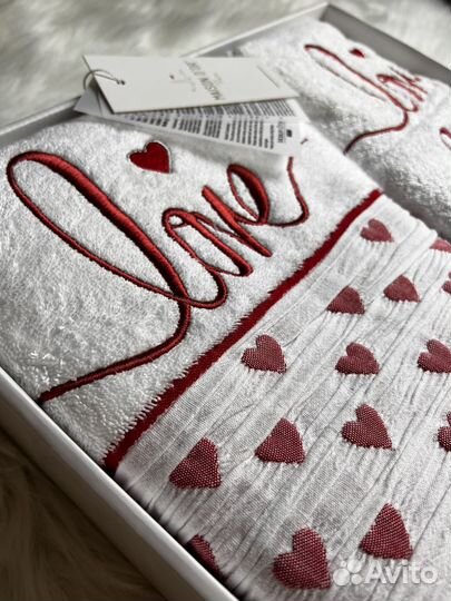 Комплект из махровых полотенец