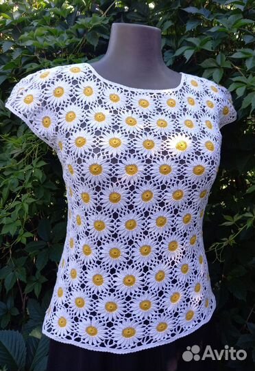 Футболка женская