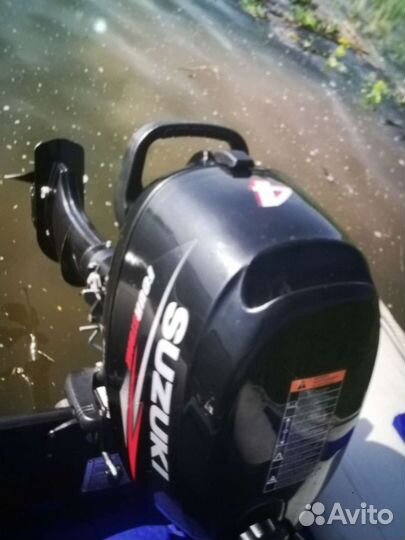 Мотор лодочный Suzuki 4 4 тактный