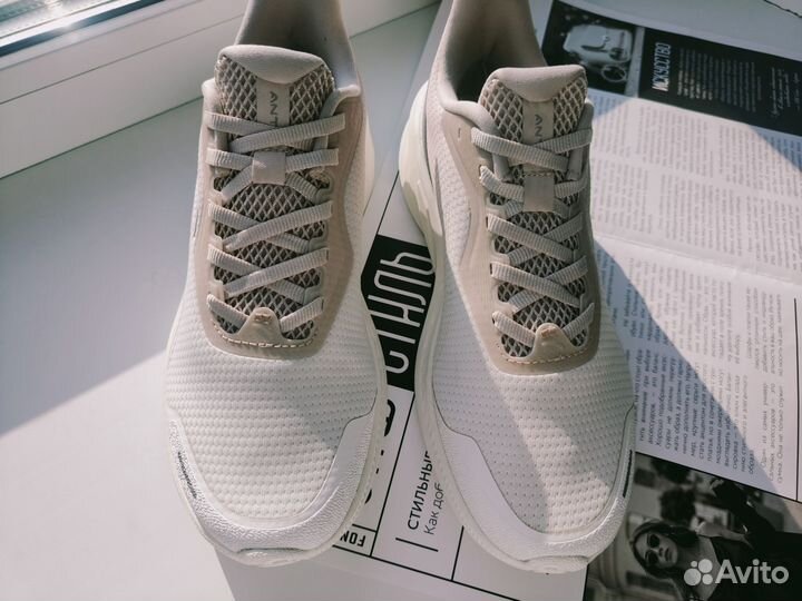 Беговые кроссовки женские Anta р. 37