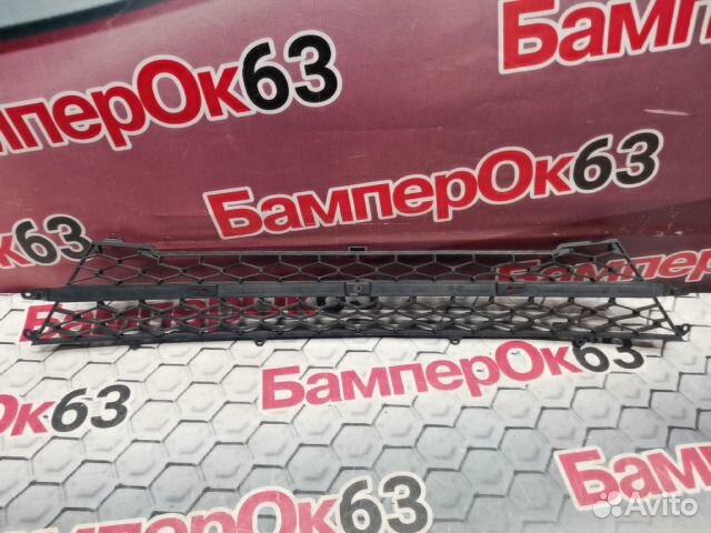 Решетка бампера передний LADA Vesta