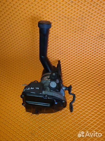 Насос гидроусилителя (эгур ) Пежо 308