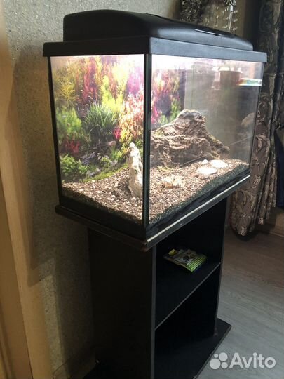 Аквариум с тумбой