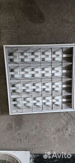 Светильник на потолок