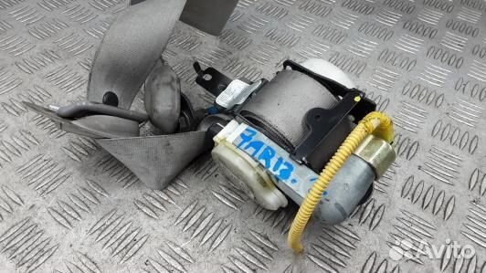 Ремень безопасности с пиропатроном сиденья передне