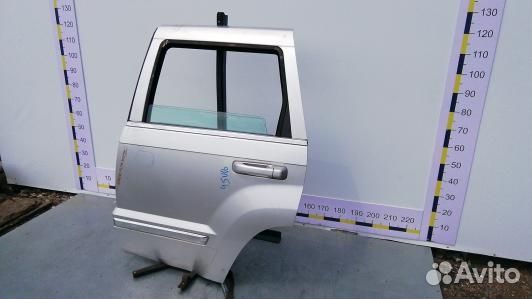 Дверь задняя левая jeep grand cherokee WK (4SV16FG