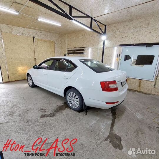 Лобовое стекло на Skoda Octavia Замена Тонирование