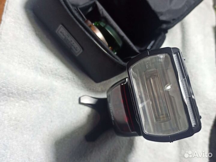 Фотовспышка nikon speedlight SB 700