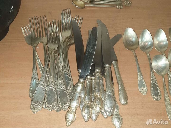 Набор столовых приборов