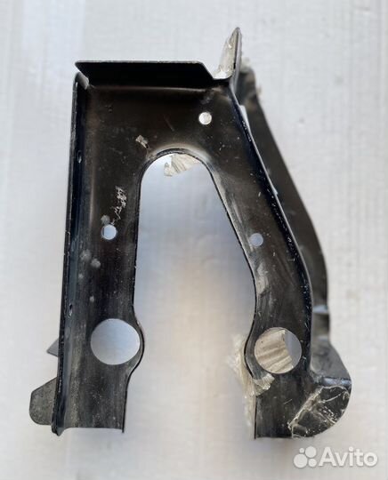 Кронштейн крепления лонжерона Lacetti 93742510