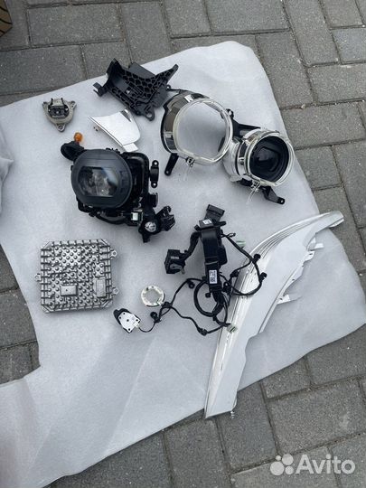 Линзы правой фары bmw x3 g01