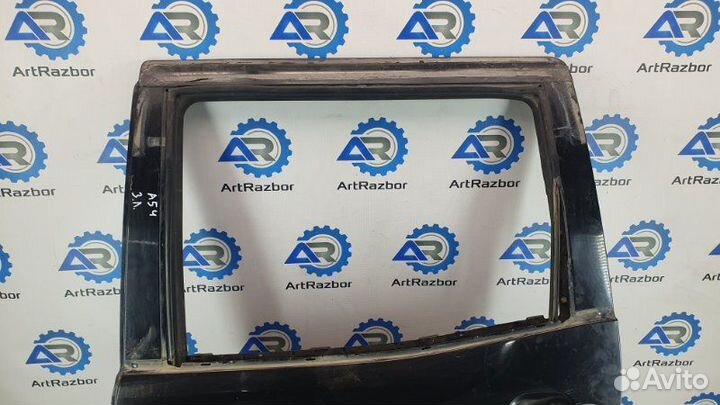 Дверь задняя левая Nissan Mistral R20 2.7 TD27