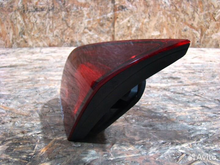 Opel Astra J Фонарь задний внутренний правый