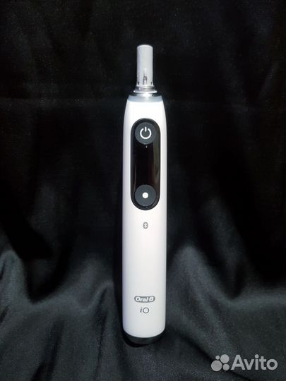 Электрическая зубная щетка Oral-B iO 9 (Новая)