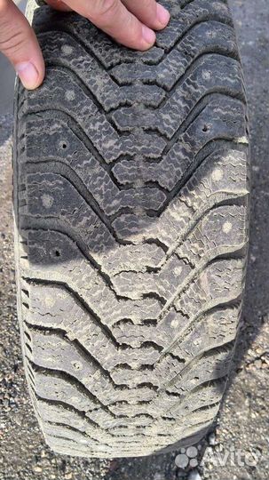 Goodyear UltraGrip 500 185/70 R14