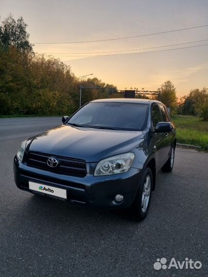 Toyota RAV4 2.0 AT, 2008, 249 900 км