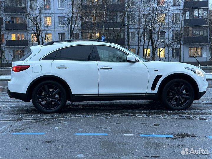 Infiniti FX37 3.7 AT, 2012, 260 000 км