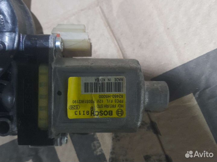 Стеклоподъемник передний правый Hyundai Solaris 2