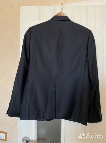 Костюм новый